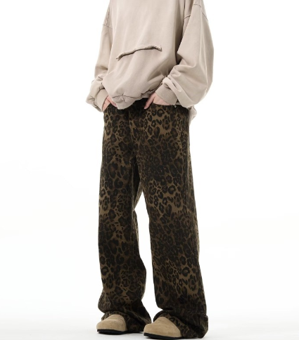 Irina - Jeans mit Leopardenmuster