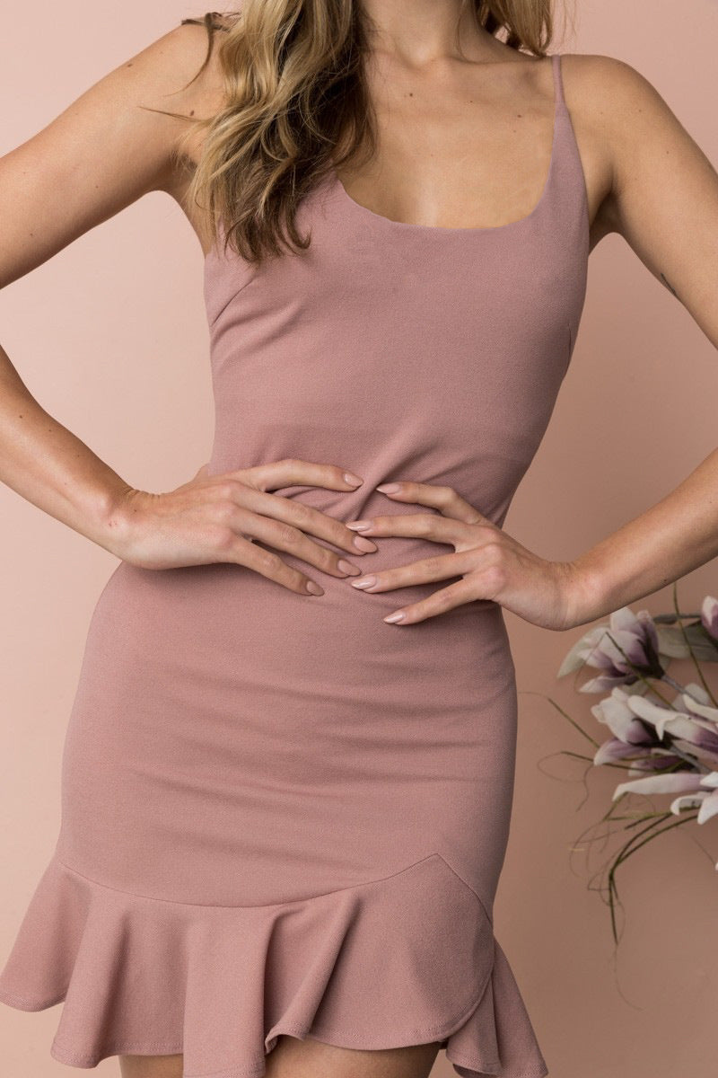 Kelly – Rüschen-Trumpetenkleid Damen Ärmellos Spaghetti-Träger Slim Sommerkleid Party Kurzkleider