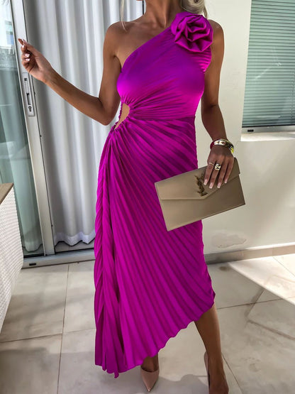 Damen Elegantes One-Shoulder Plissee-Midikleid mit Blütenapplikation – Perfekt für Feste & besondere Anlässe