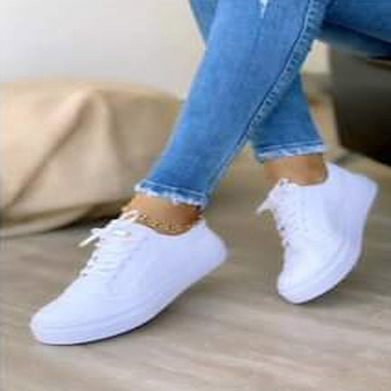 Damen Sneaker Freizeit Halbschuhe mit Broguing-Details und Plateausohle – Alltag & Urban Style
