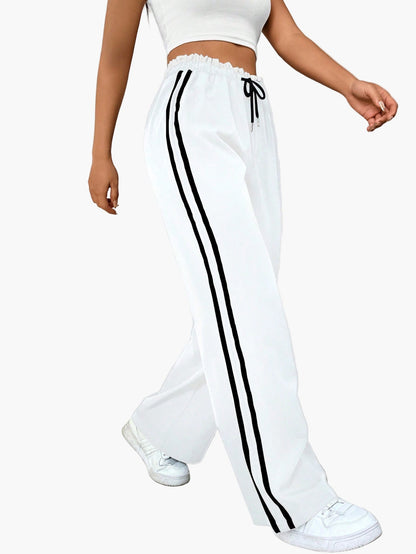 Damen Sportliche Wide-Leg Jogginghose mit Streifen – Trendige Freizeithose für Streetwear und Fitness
