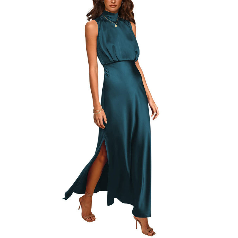 Imogen – Satin-Kleid mit Stehkragen