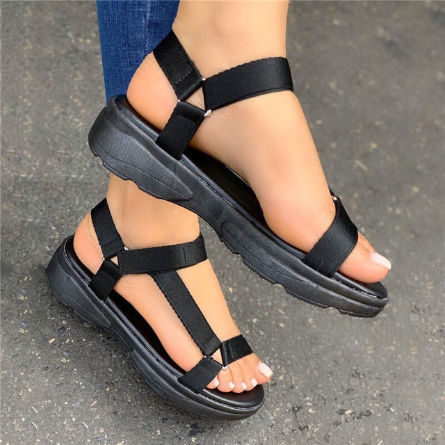 Sophie – Modische vegane Fischmaul-Sandalen