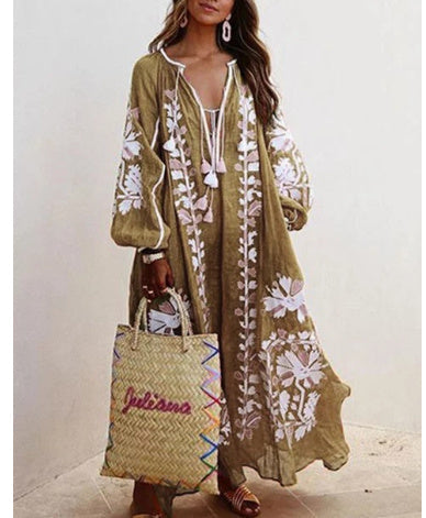 Ruth – Weit geschnittenes Midi-Kleid mit V-Ausschnitt und Druck