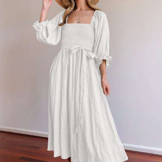 Lisa – Elegantes Kleid mit Bindegürtel