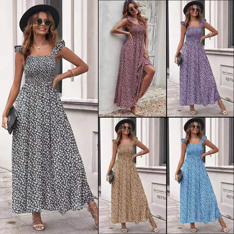 Shirley – Olivgrünes Blumenkleid mit quadratischem Kragen und Rüschensäumen