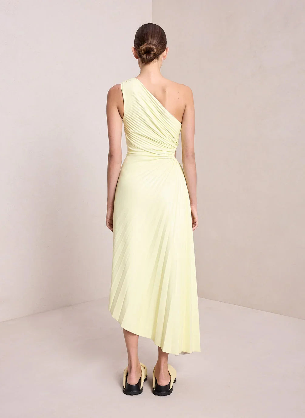 Leonie - One-Shoulder-Maxikleid