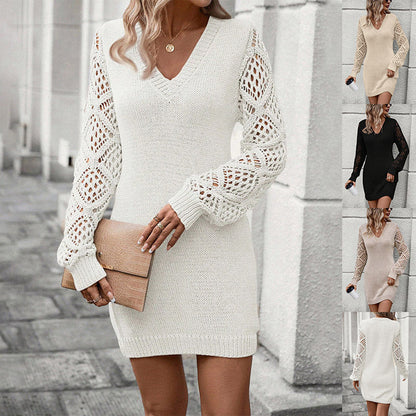 Marion – Strickkleid mit V-Ausschnitt und langen Ärmeln in einfarbig