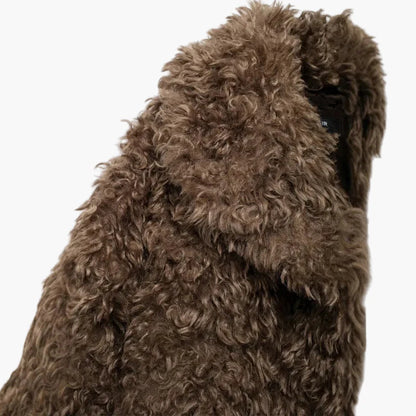 Damen Trendige Oversize Kuscheljacke mit Lockigem Fell-Look – Modischer Winter-Stil für Alltag und Ausgehen