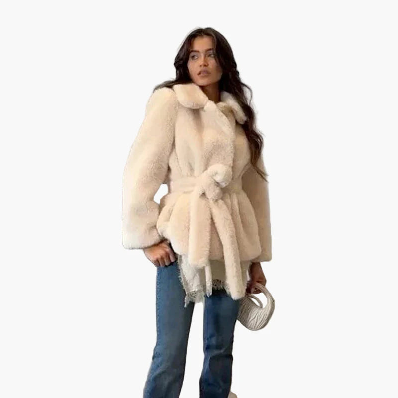 Damen Winterjacke im eleganten Kurzmantel-Stil mit Gürtel – modisch und vielseitig für kalte Tage