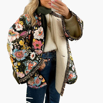 Damen Boho Steppjacke mit Blumenmuster – Lässige Frühlingsjacke für Freizeit und Urlaub