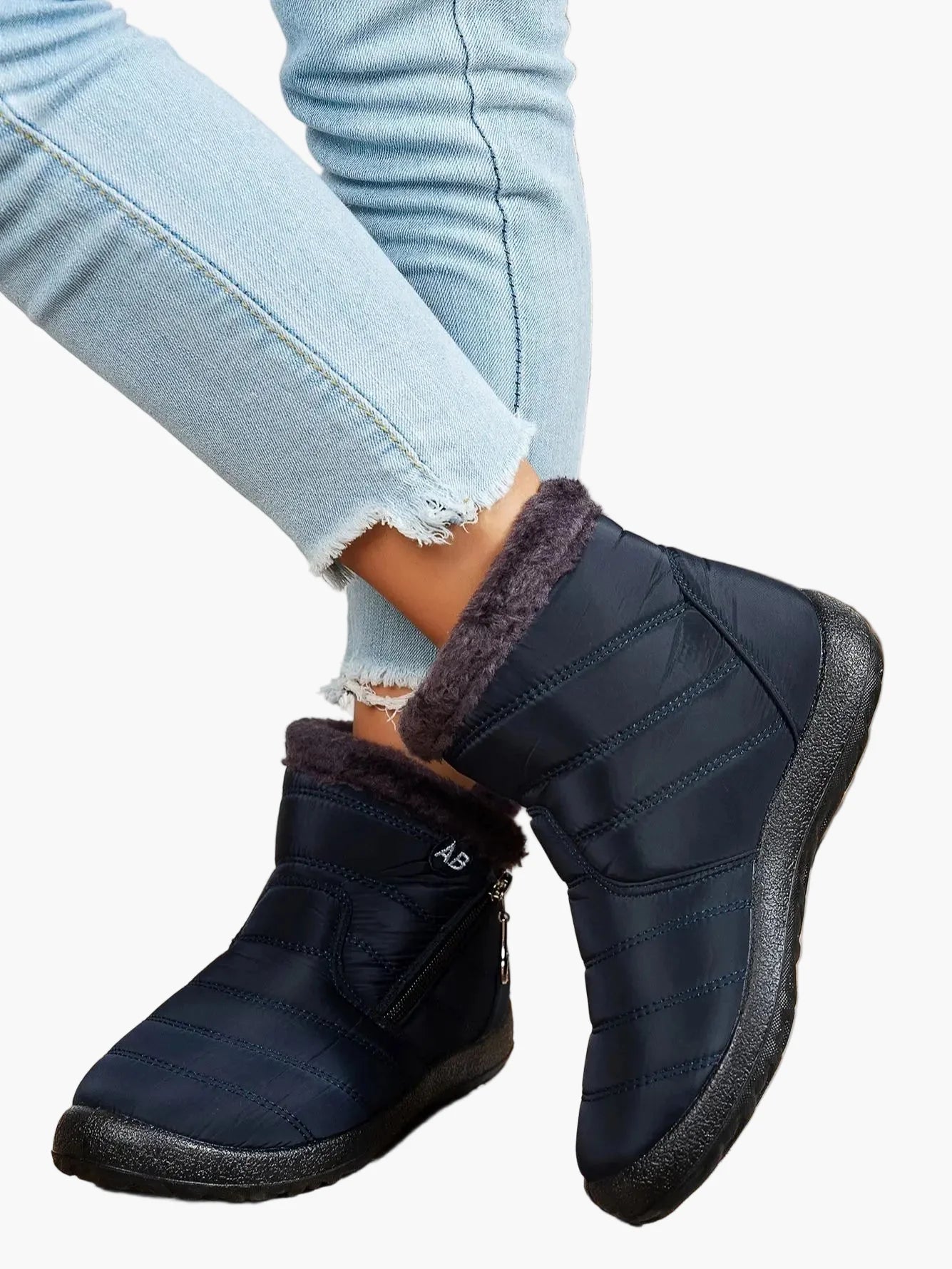 Damen Winter Stiefeletten mit Warmfutter und Reißverschluss – Bequeme gefütterte Outdoor-Schuhe für kalte Tage