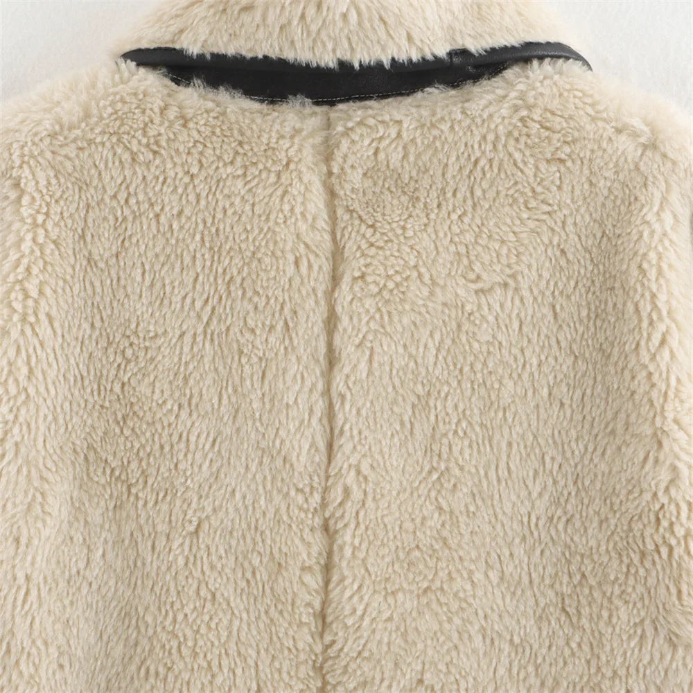 Damen Teddy-Jacke im Oversize-Look – Modische Winterjacke für Alltag und Freizeit