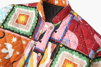 Damen Patchwork Bomberjacke im Vintage-Stil – Modische Übergangsjacke mit Grafikprint