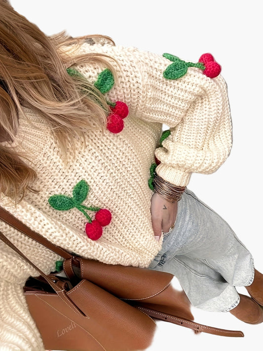 Damen Pullover mit Kirsch-Stickerei und lässigem Strick-Design – Verspielter Herbst/Winter Style